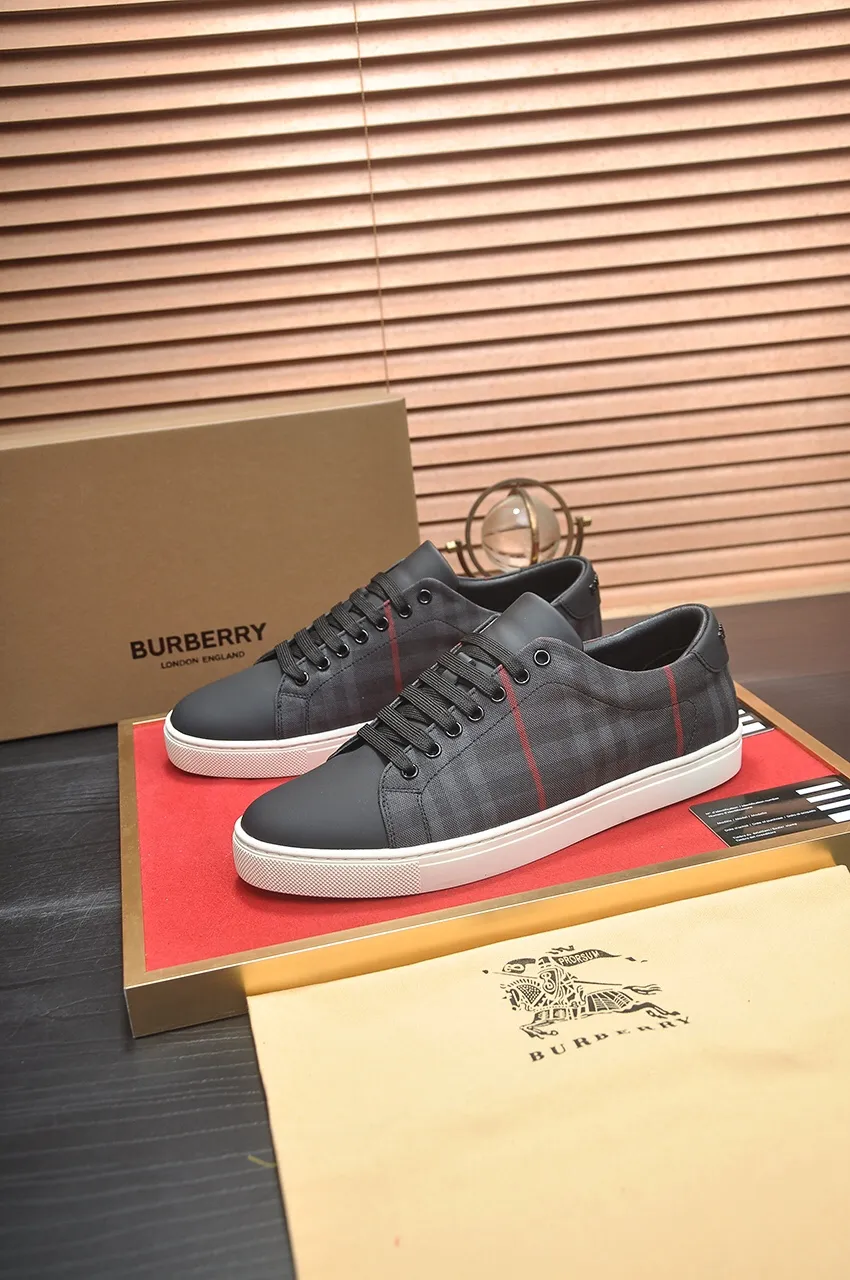 Men's shoes💰480💶[Burberry] (cowhide lining) classic low-top sneakers｜Imported cowhide with classic plaid fabric｜Cow leather lining｜Original outsole｜Fine workmanship and comfortable to wear Size: 38-44 (customized at 45)